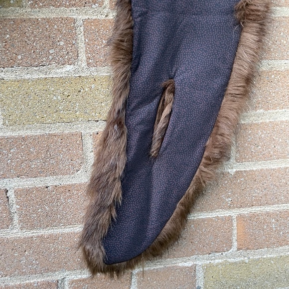 Faux Fur Trim: Zara Brown (Coat Accessory) - Picture 11 of 14
